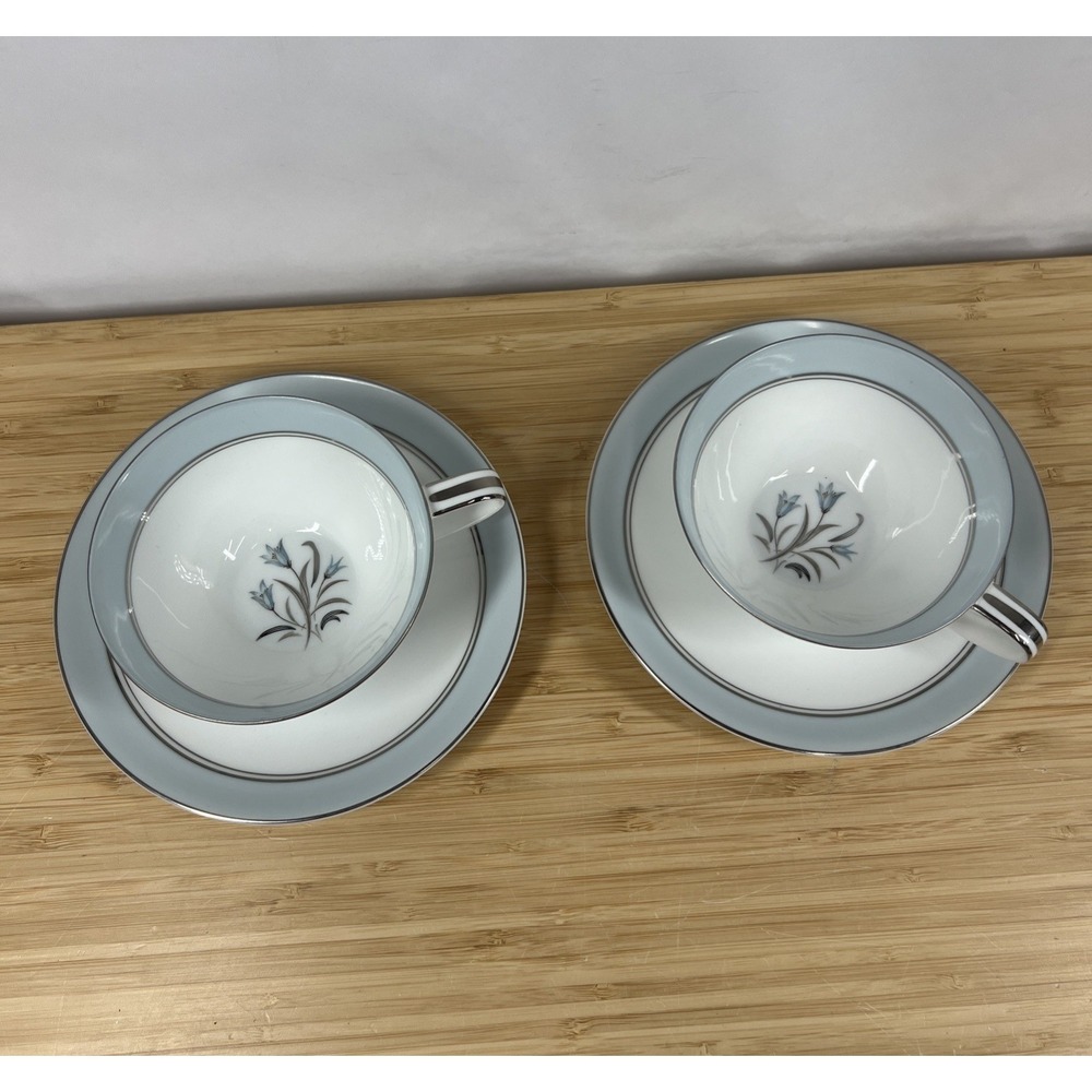 Noritake Bluebell 5558 Tea Cups & Saucers Set of 2 Japan Platinum Trim Excellent - Picture 2 of 13